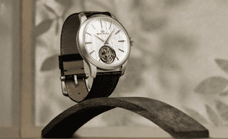 ultra-thin-automatic-tourbillon:-a-new-chapter-in-precision-watchmaking